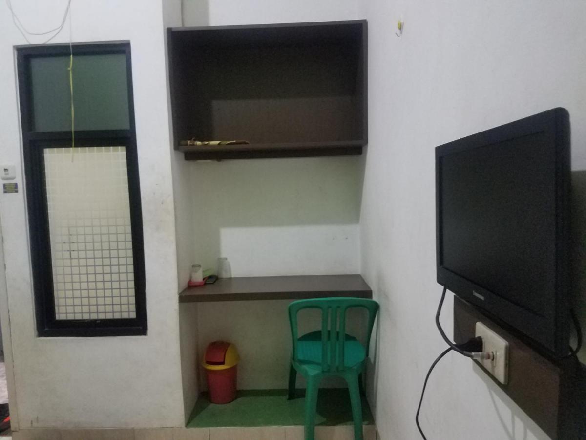 Cendrawasih Syariah Homestay Bandar Lampung Luaran gambar