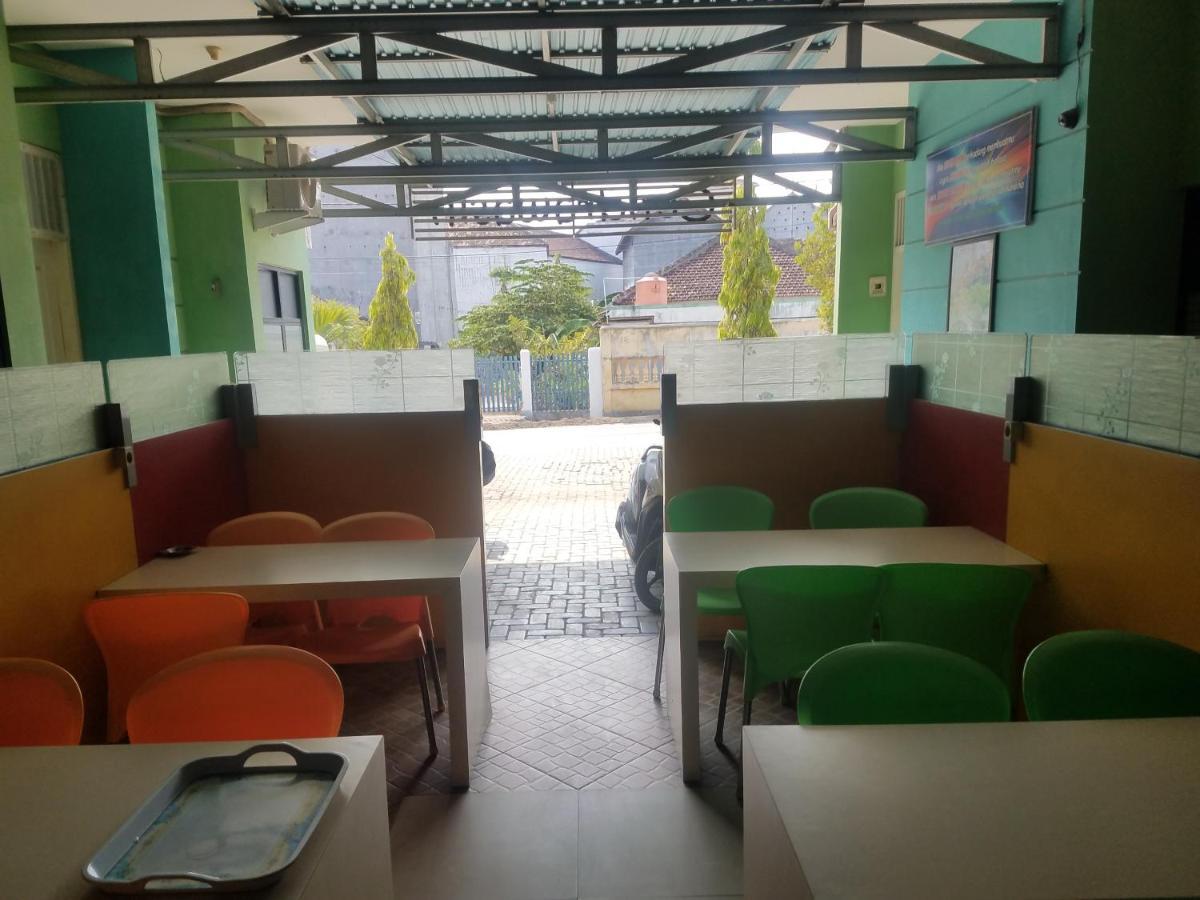 Cendrawasih Syariah Homestay Bandar Lampung Luaran gambar