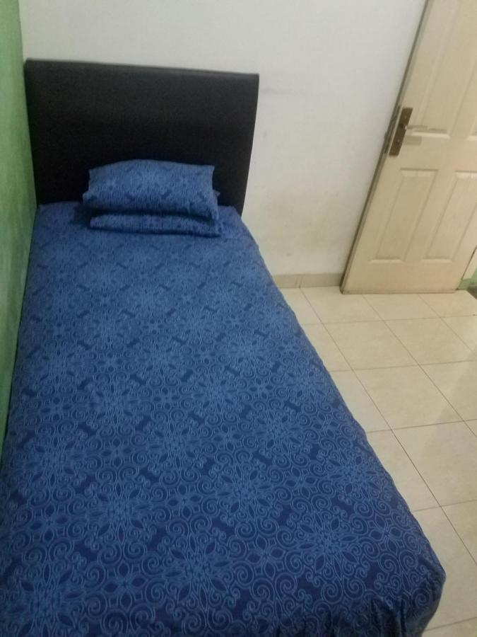 Cendrawasih Syariah Homestay Bandar Lampung Luaran gambar