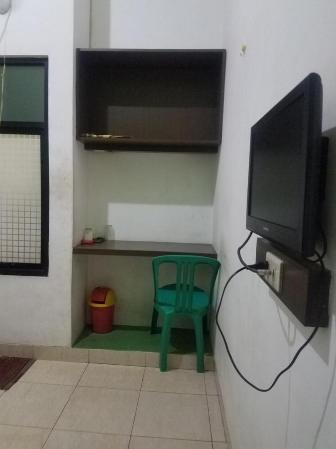 Cendrawasih Syariah Homestay Bandar Lampung Luaran gambar